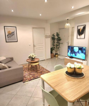 APPARTEMENT 3 pièces avec TERRASSE et JARDIN